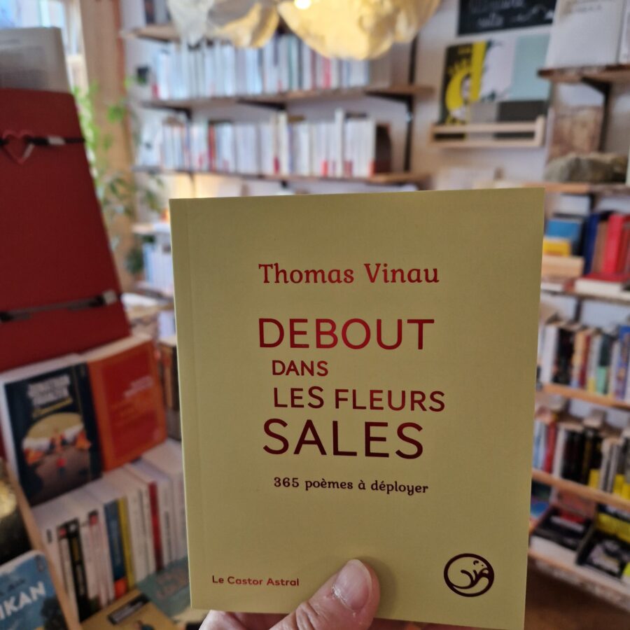 Debout dans les fleurs sales Debout dans les fleurs sales